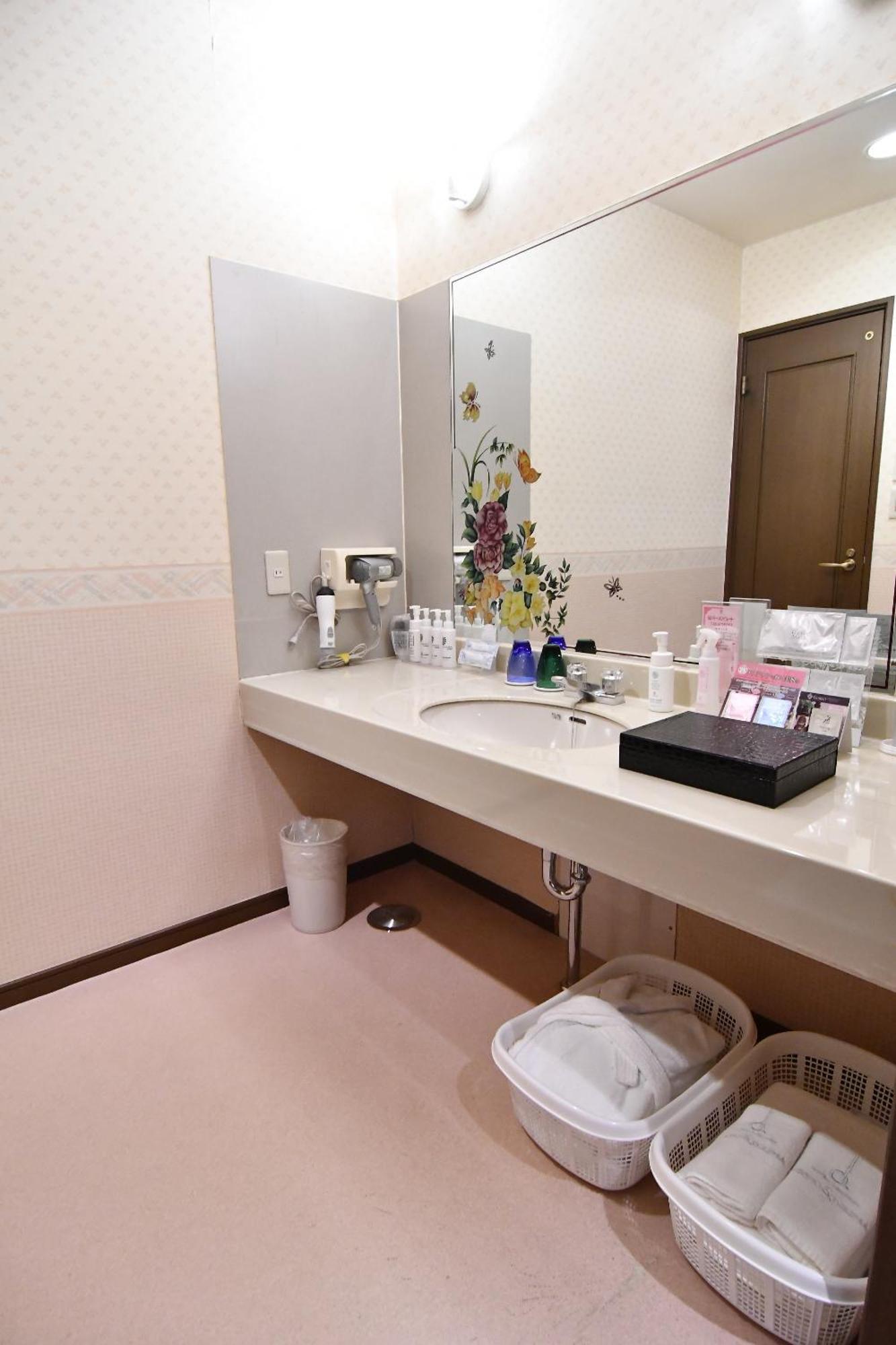 Hotel Dolphia-Adult Only Daisen  Екстериор снимка