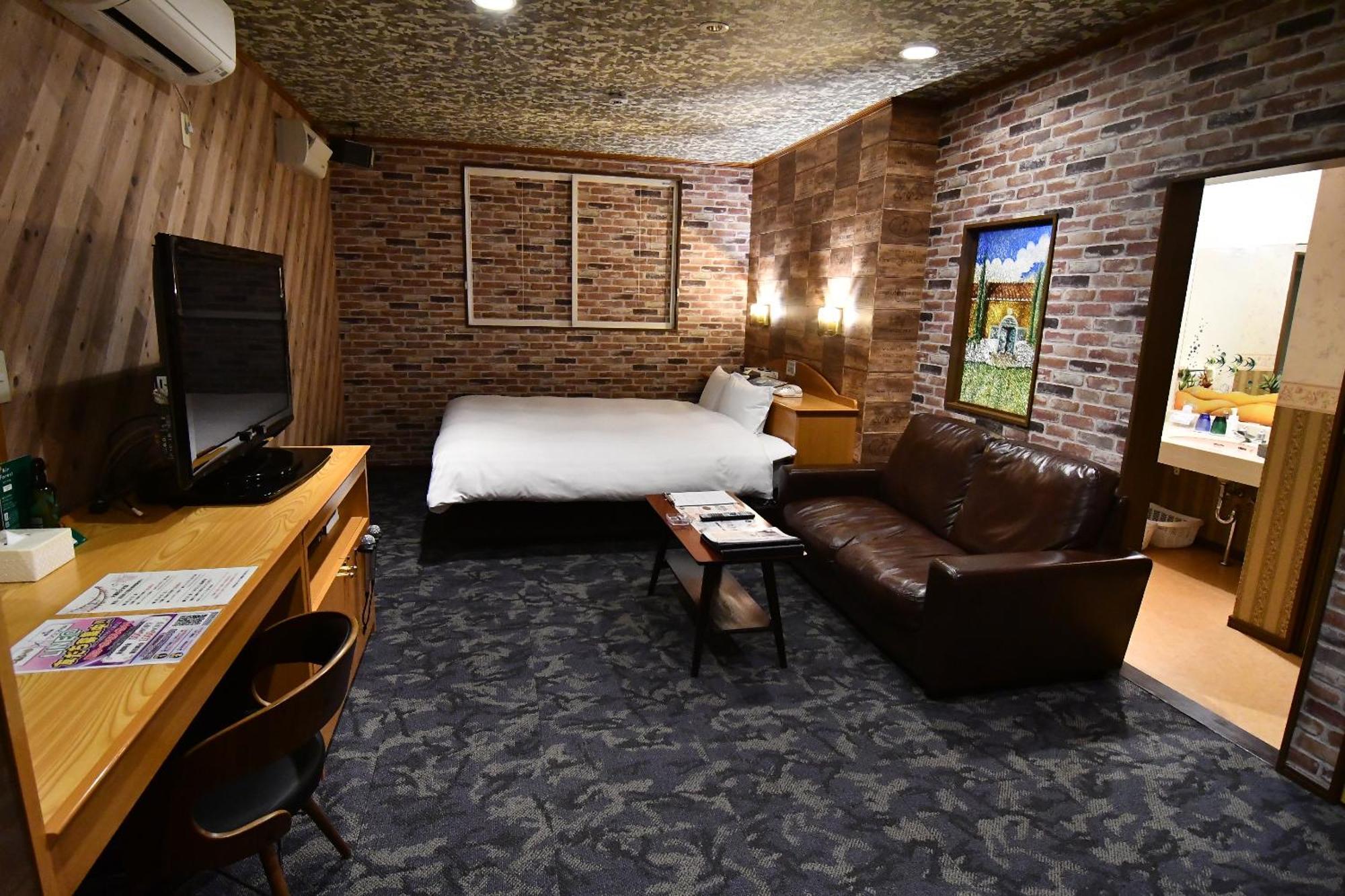 Hotel Dolphia-Adult Only Daisen  Екстериор снимка